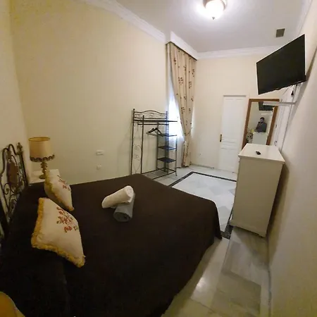 Loft Tendillas 아파트 *